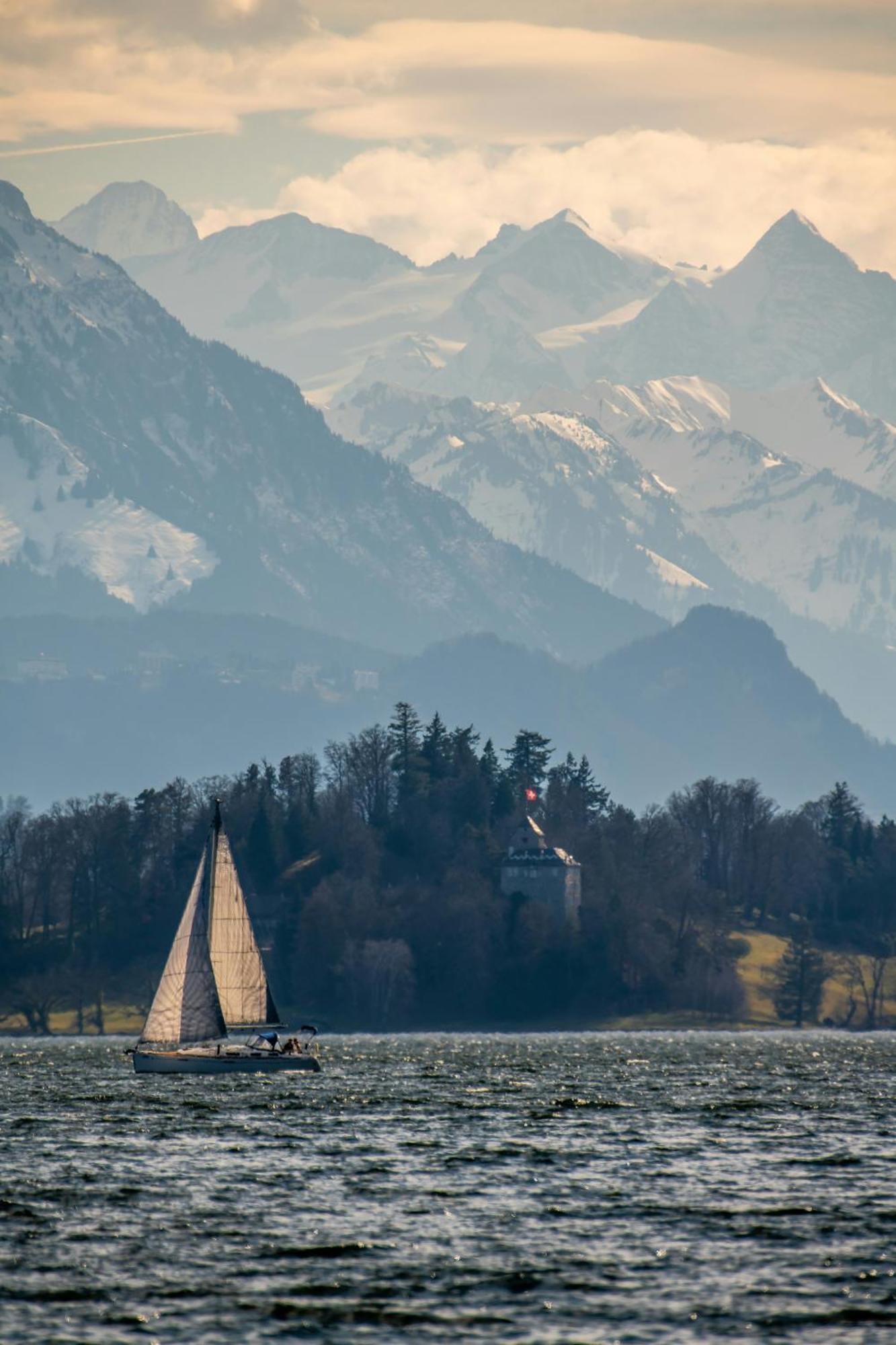 Ariser - Zug Lake View Business Apartment Bagian luar foto